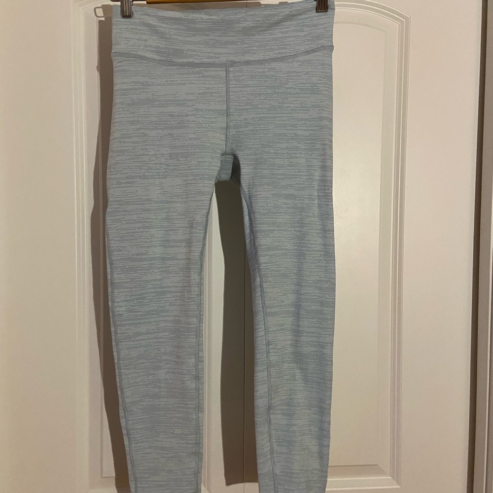 Outdoor Voices cropped leggings M
